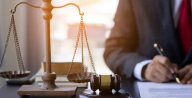 Por qué contar con el profesional adecuado puede cambiar por completo el resultado de tu situación legal