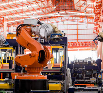 Maquinaria y maquinaria industrial: cómo optimizar procesos en la industria moderna