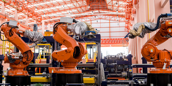 Maquinaria y maquinaria industrial: cómo optimizar procesos en la industria moderna